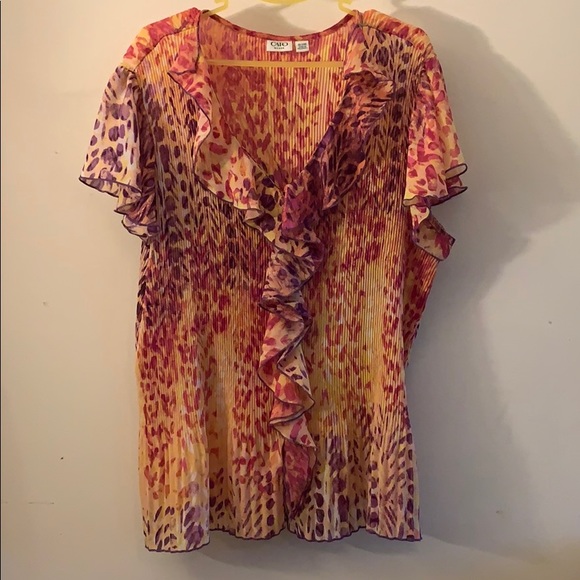 Flowy accordion top with flutter sleeves from Cato - Picture 1 of 6